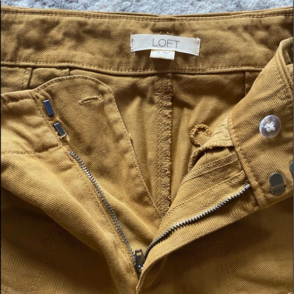 Petite Size 2 paper bag waists Loft pants - Picture 3 of 4